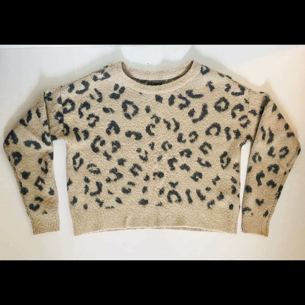 Wool Blend Cropped Sweater by Abercrombie & Fitch